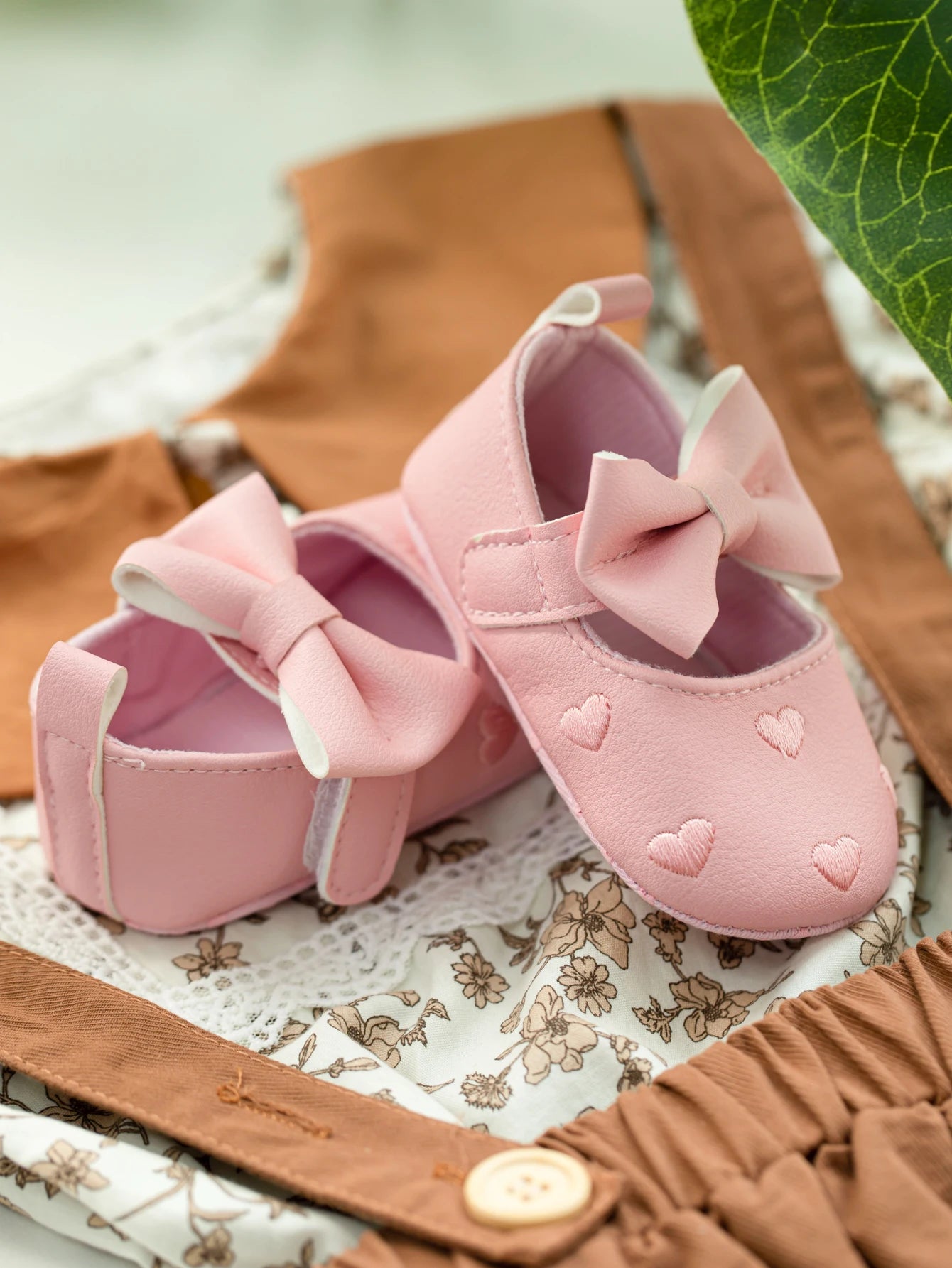 New Baby Boys Girls Shoes Love Bow Fringe Soft Soled Non-slip Footwear First Walkers Crib Shoes Moccasins Toddler Girls Shoesv