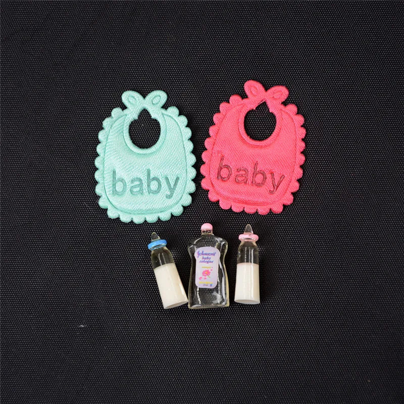 Dolls House Miniature Baby Bottles Shampoo Bibs Set Nursery Accessory Gift