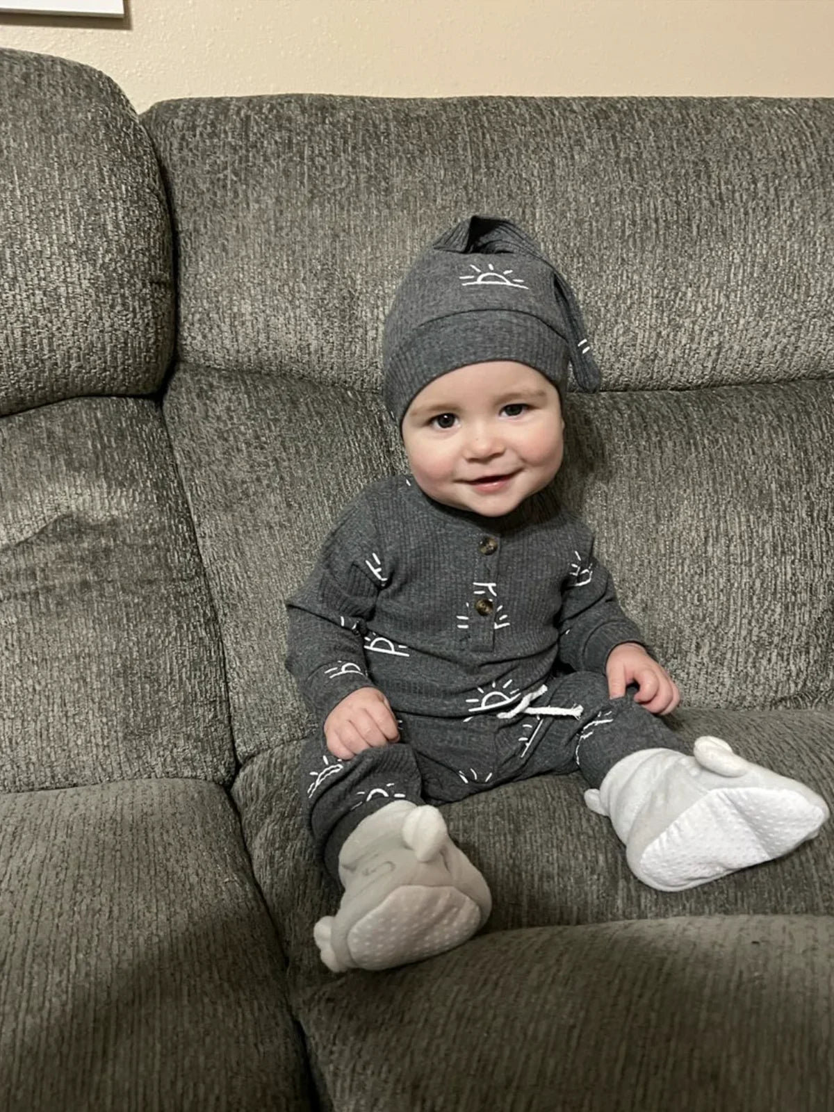 3 PCS Baby Boy Clothes Set Spring Autumn Knitted V-neck Romper+infant Pants+Cap Newborn Outfit